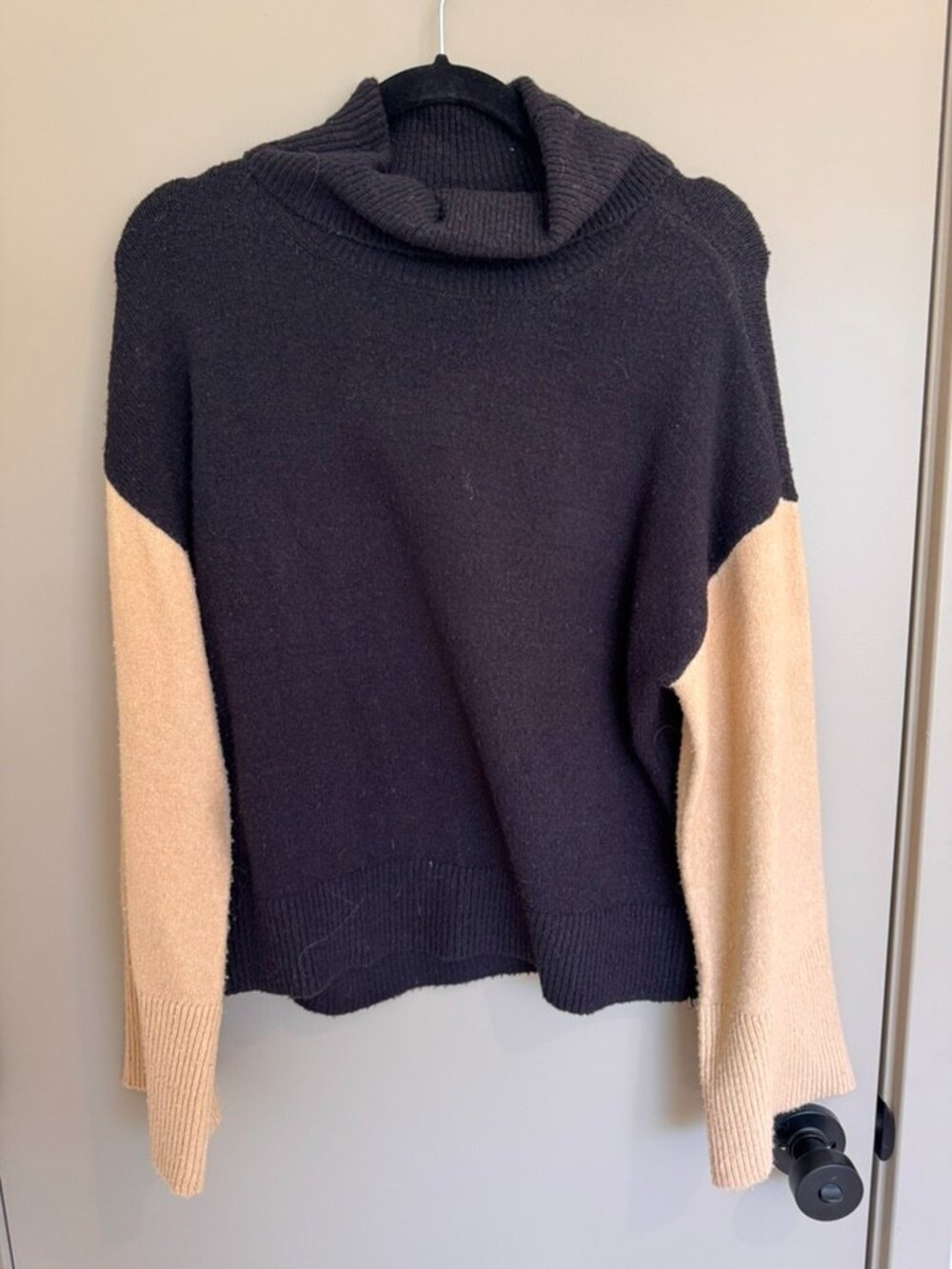Sanctuary Sweater - Tan & Black - Small